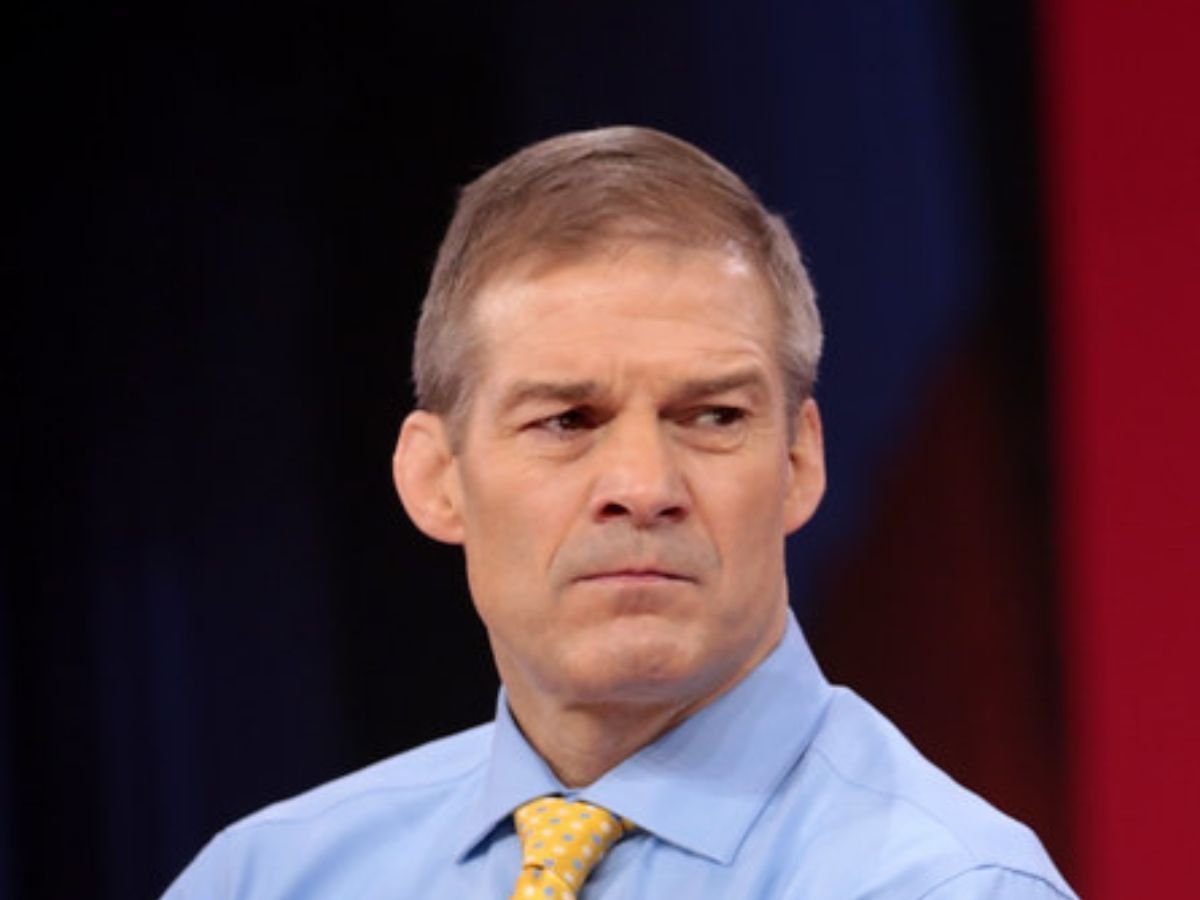 Did Jim Jordan serve in the military